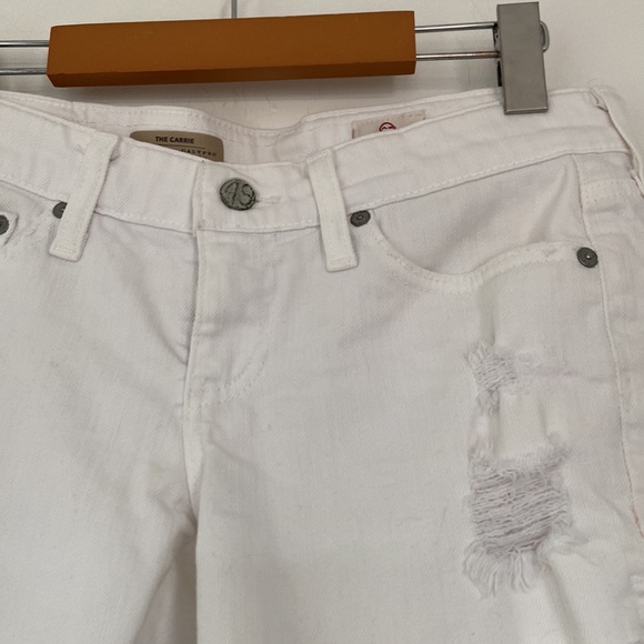 AG Adriano Goldschmied The carrie WHITE distressed jean shorts - Picture 3 of 10